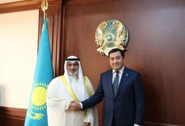 LE MINISTRE KAZAKH DE L'ÉNERGIE ET LE SECRÉTAIRE GÉNÉRAL DE L'OPEP SE RENCONTRENT À ASTANA