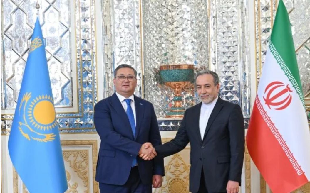LE KAZAKHSTAN ET L'IRAN VISENT À PORTER LEURS ÉCHANGES BILATÉRAUX À 3 MILLIARDS DE DOLLARS