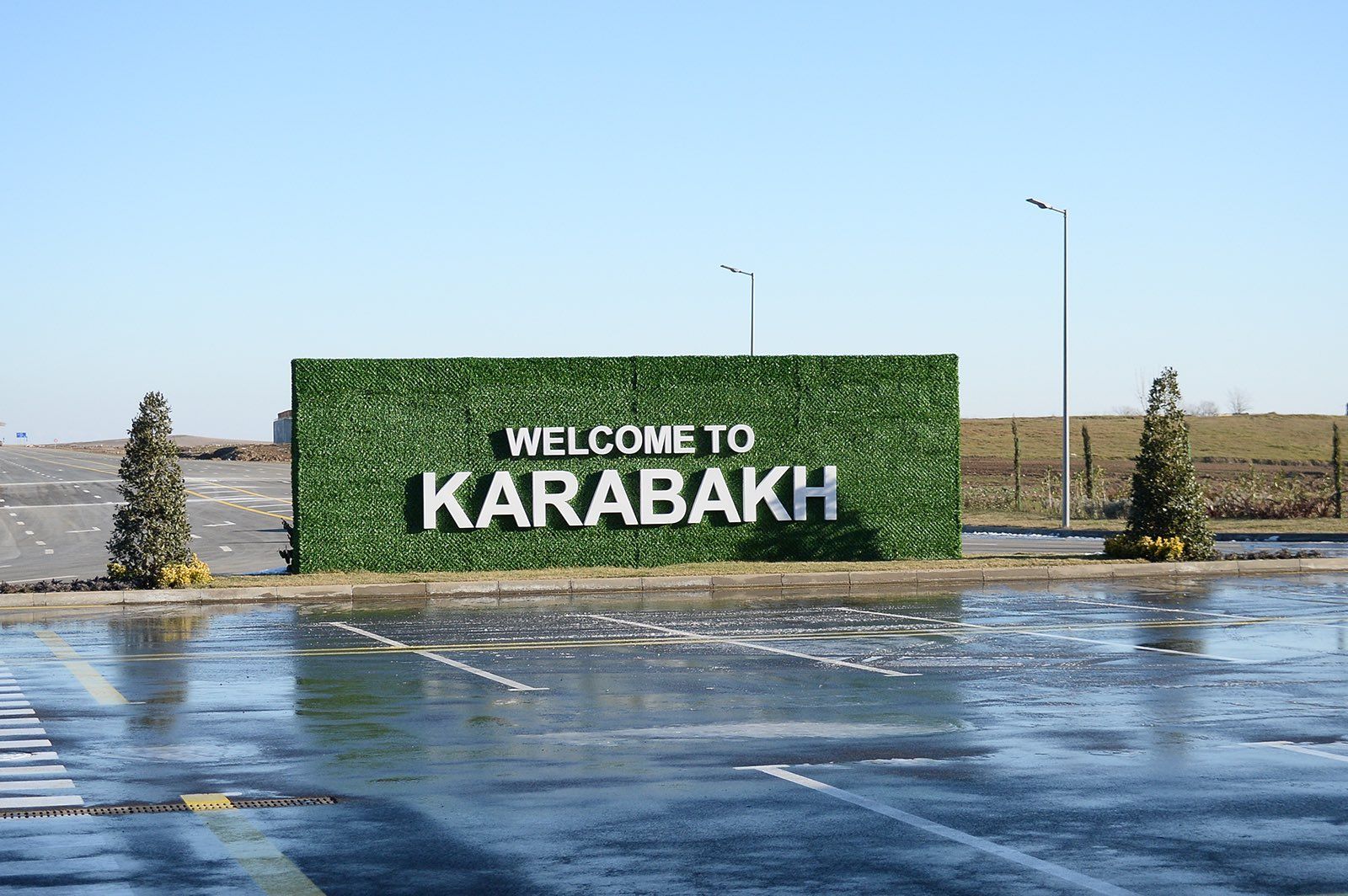 BAKOU CONDAMNE LES ALLÉGATIONS INEXACTES DU KREMLIN SUR LA RÉGION DU KARABAKH