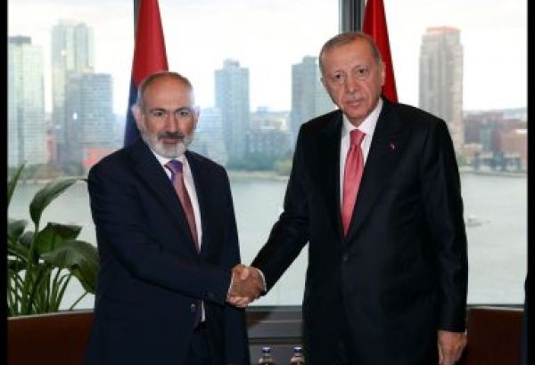 EREVAN CONFIRME LA PREMIÈRE VISITE DE HAUT NIVEAU DU PM ARMÉNIEN EN TURQUIE