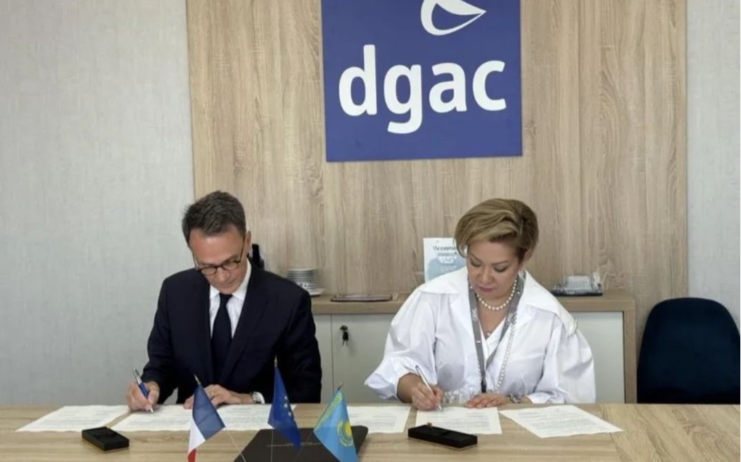 LES AUTORITÉS AÉRONAUTIQUES KAZAKHES ET FRANÇAISES SIGNENT UN ACCORD POUR APPROFONDIR LEUR COOPÉRATION