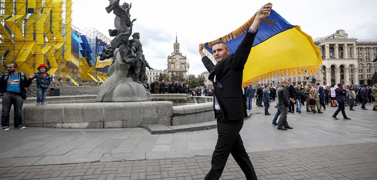 LA GUERRE EN UKRAINE SUSCITE UNE UNITÉ SANS PRÉCÉDENT DE L'OCCIDENT ET LAISSE LA RUSSIE ISOLÉE