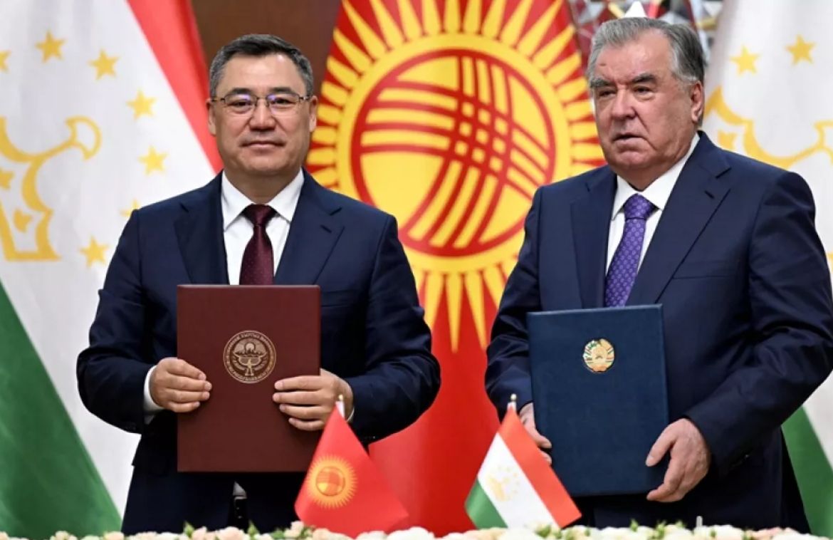 NOUVELLE ÈRE DANS LES RELATIONS ENTRE LE KIRGHIZSTAN ET LE TADJIKISTAN : SEIZE ACCORDS DE COOPÉRATION SIGNÉS ENTRE LES DEUX PAYS