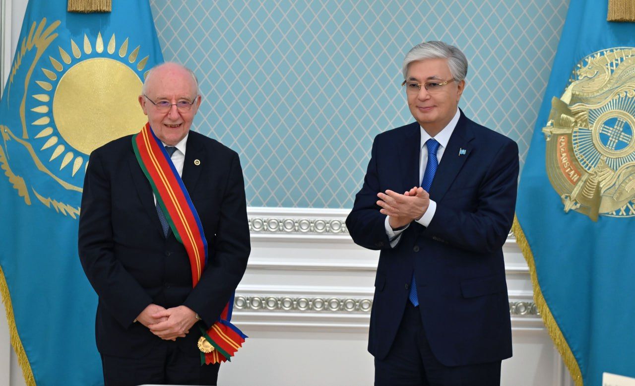 COOPÉRATION DANS LE DOMAINE DE L'AVIATION ENTRE LE KAZAKHSTAN ET L'OACI
