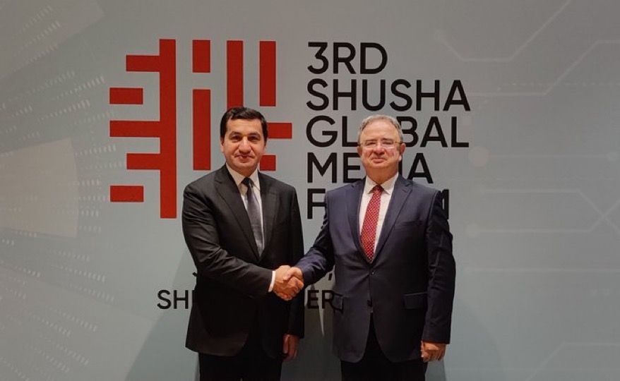 L'AZERBAÏDJAN ET LE D-8 DISCUTENT DES PERSPECTIVES DE DÉVELOPPEMENT DE LA COOPÉRATION