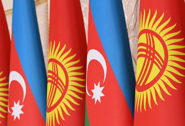 L'AZERBAÏDJAN ET LE KIRGHIZISTAN ENVISAGENT UNE USINE CONJOINTE D'ALIMENTS POUR POISSONS AFIN DE RENFORCER L'AQUACULTURE