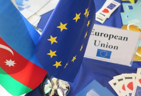 LE COMMERCE DE L'AZERBAÏDJAN AVEC L'UE AUGMENTE FORTEMENT, L'ITALIE ET L'ALLEMAGNE ÉTANT EN TÊTE DE LISTE