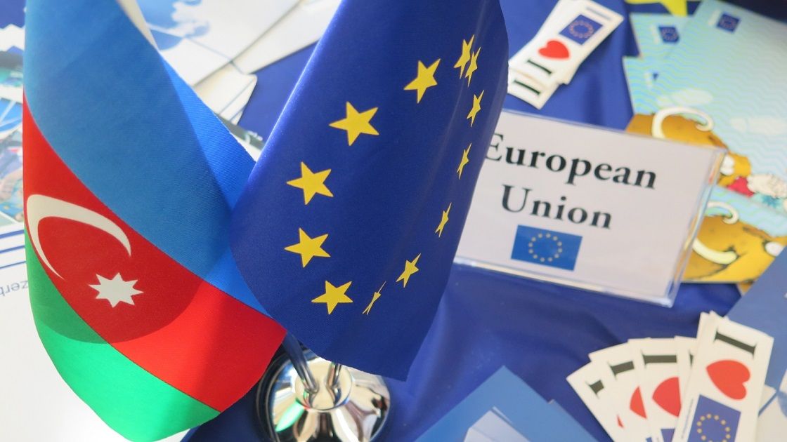 LE COMMERCE DE L'AZERBAÏDJAN AVEC L'UE AUGMENTE FORTEMENT, L'ITALIE ET L'ALLEMAGNE ÉTANT EN TÊTE DE LISTE