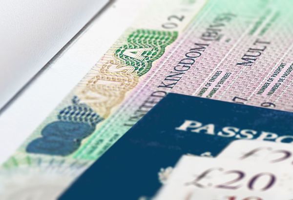 UN NOUVEAU SYSTÈME DE GESTION ÉLECTRONIQUE DES FRONTIÈRES DE L'UE PERMETTRA DE DÉTECTER LES DÉPASSEMENTS DE VISA