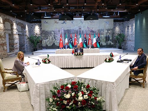 ERDOGAN, MELONI ET DBEIBAH TIENNENT UN SOMMET TRILATÉRAL À ISTANBUL