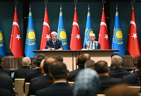 LE KAZAKHSTAN CHERCHE À ACCROÎTRE SES EXPORTATIONS DE PÉTROLE VERS LA TURQUIE VIA L'OLÉODUC BAKOU-TBILISSI-CEYHAN