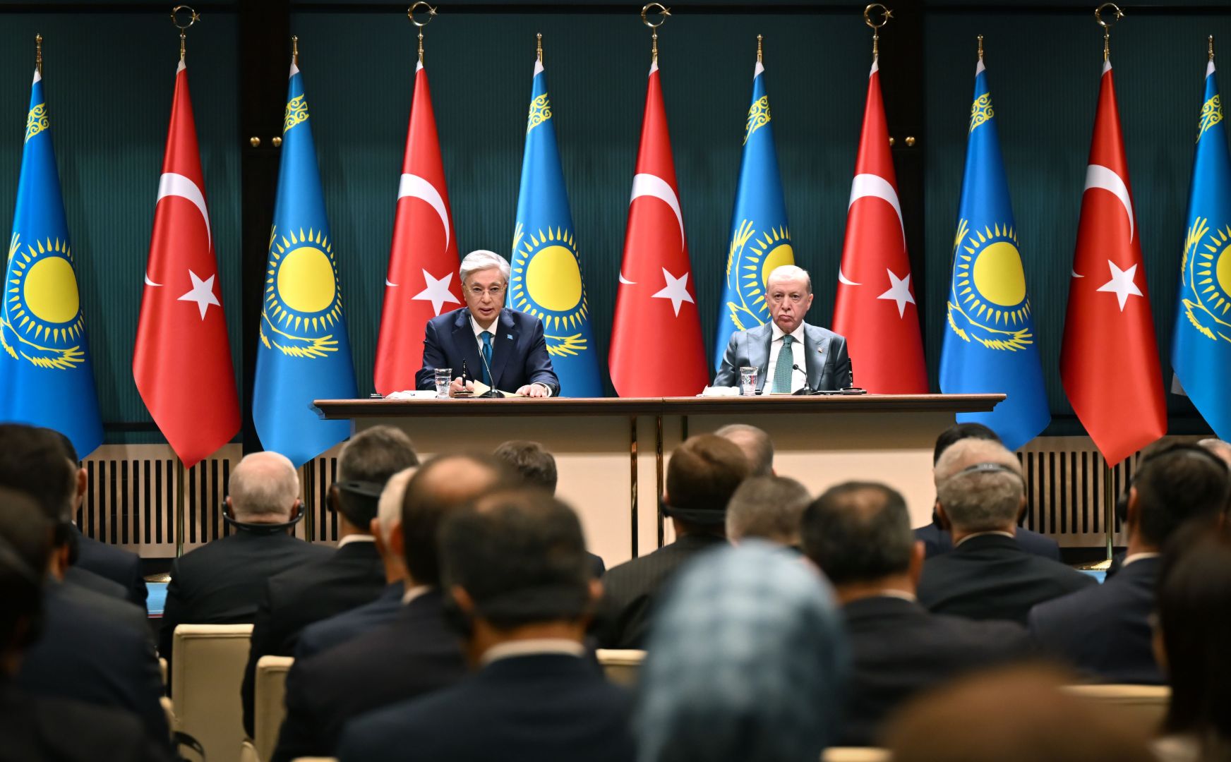 LE KAZAKHSTAN CHERCHE À ACCROÎTRE SES EXPORTATIONS DE PÉTROLE VERS LA TURQUIE VIA L'OLÉODUC BAKOU-TBILISSI-CEYHAN