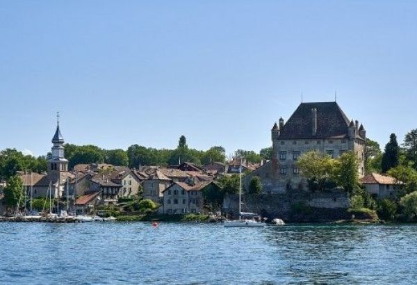 LA VAGUE DE CHALEUR DÉCLENCHE DES ALERTES AUX INCENDIES DANS LE SUD DE LA FRANCE, EN ESPAGNE ET AU PORTUGAL