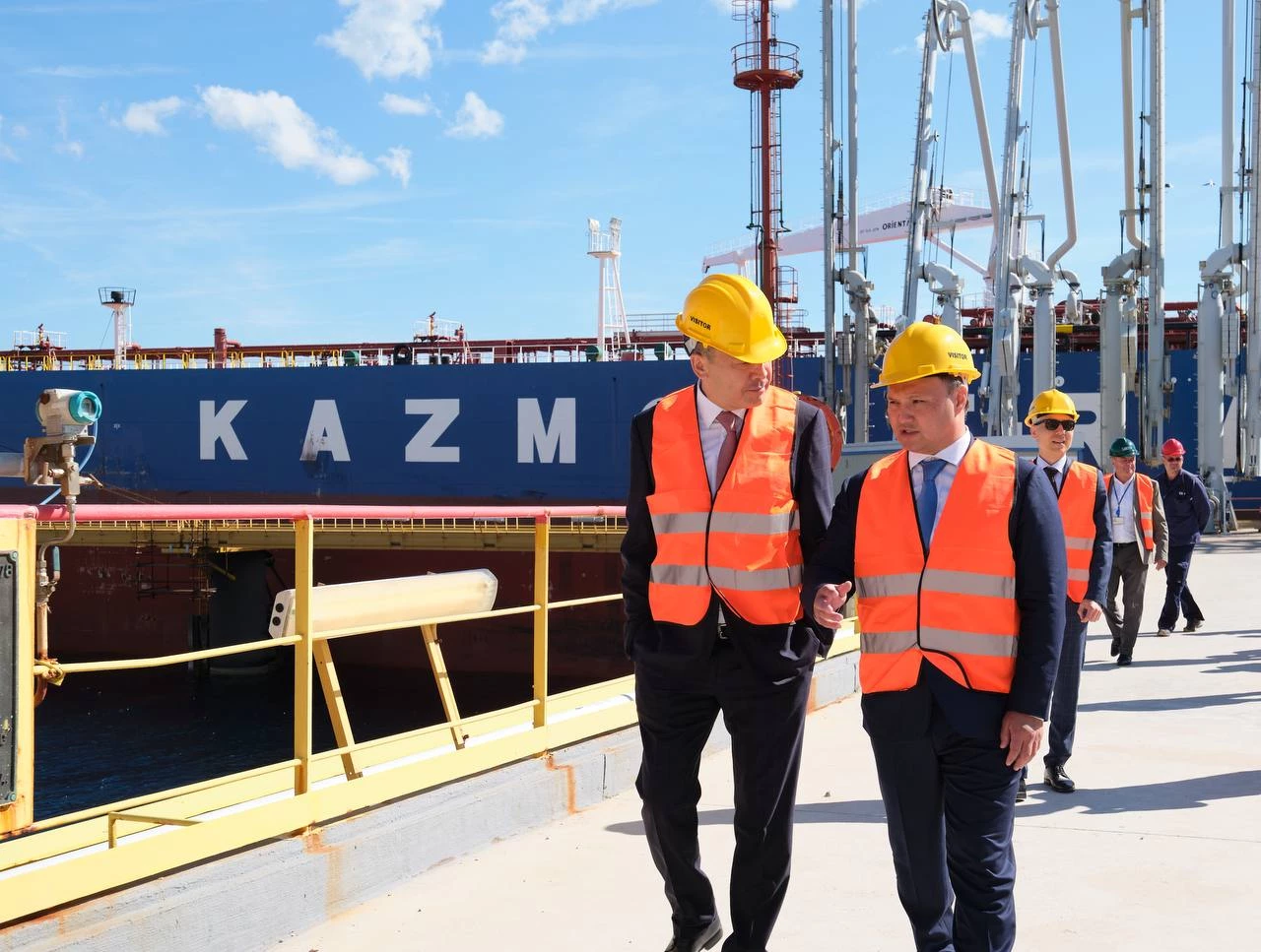 LE KAZAKHSTAN ACHÈVE SA PREMIÈRE LIVRAISON DE PÉTROLE À LA HONGRIE VIA UN PORT CROATE
