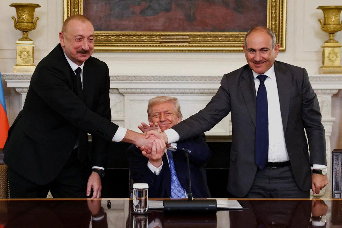 LES DIRIGEANTS AZERBAÏDJANAIS ET ARMÉNIEN ENVISAGENT DE SOUMETTRE LA CANDIDATURE DU PRÉSIDENT TRUMP POUR LE PRIX NOBEL DE LA PAIX
