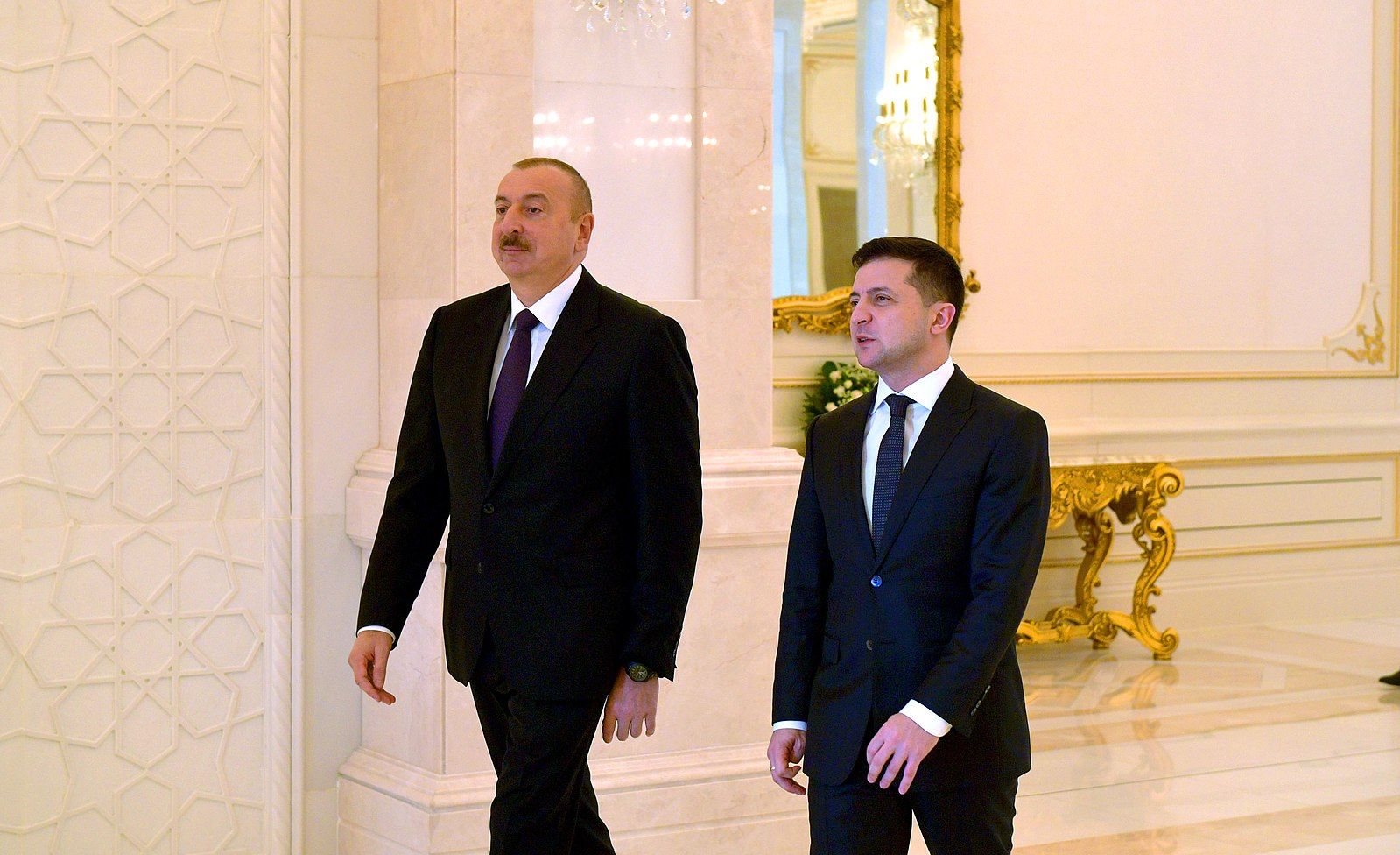 L'AZERBAÏDJAN CONTINUERA À FOURNIR LE SOUTIEN HUMANITAIRE NÉCESSAIRE AU PEUPLE AMI D'UKRAINE, ASSURE LE PRÉSIDENT ILHAM ALIYEV