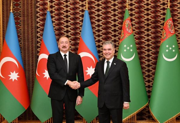 ACHGABAT ET BAKOU, DEUX ACTEURS CLÉS DU CORRIDOR GAZIER TRANSCASPIEN