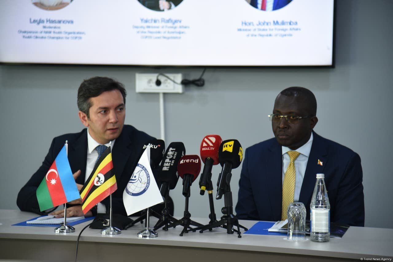 L'AZERBAÏDJAN ET L'OUGANDA VONT ÉTABLIR UN DIALOGUE ANNUEL DE LA JEUNESSE POUR RENFORCER LES LIENS BILATÉRAUX