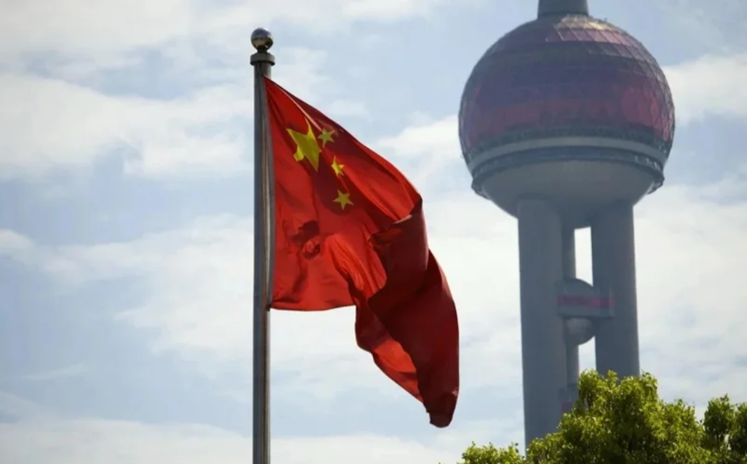 LE KAZAKHSTAN ET LA CHINE SIGNENT DES ACCORDS D'UNE VALEUR DE 15 MILLIARDS DE DOLLARS