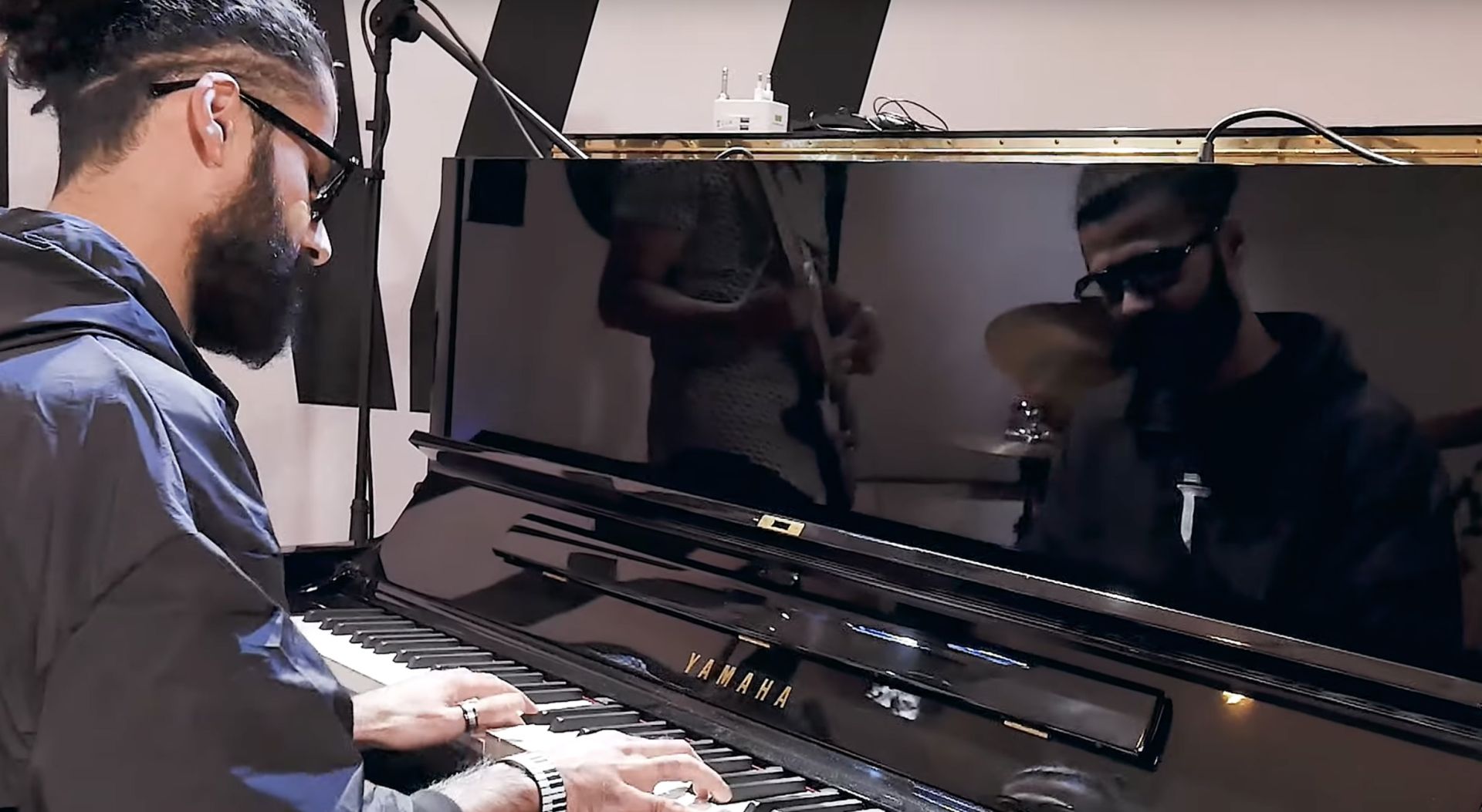 LE PIANISTE AZERBAÏDJANAIS ETIBAR ASADLI ÉTAIT EN CONCERT À PARIS