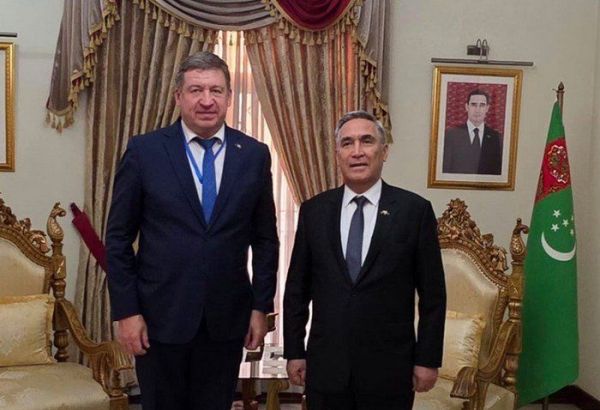 LE TURKMÉNISTAN ET L’UE DISCUTENT DES PROJETS TAPI ET TAP À ISLAMABAD