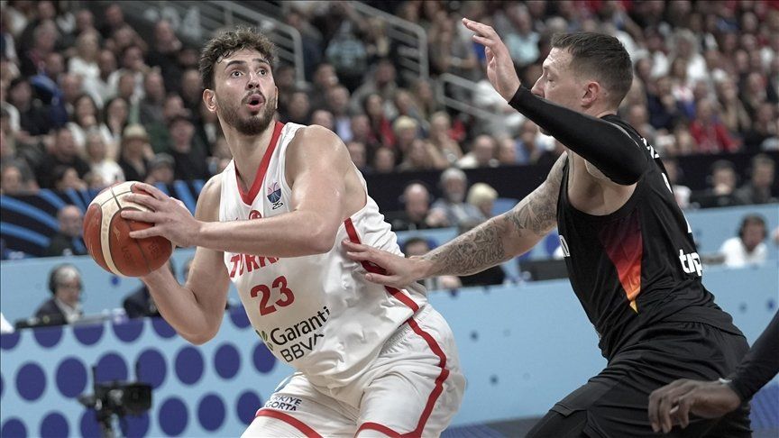 LA TURQUIE S’INCLINE EN FINALE MALGRÉ LES 28 POINTS DE SENGUN
