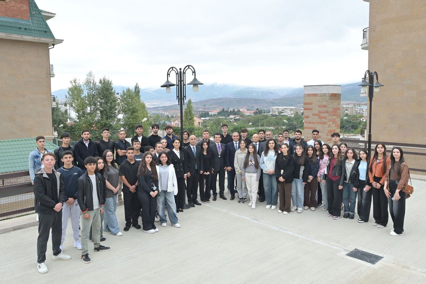 VISITE DE L'ISESCO À L’ÉCOLE SECONDAIRE N°1 DE CHOUCHA