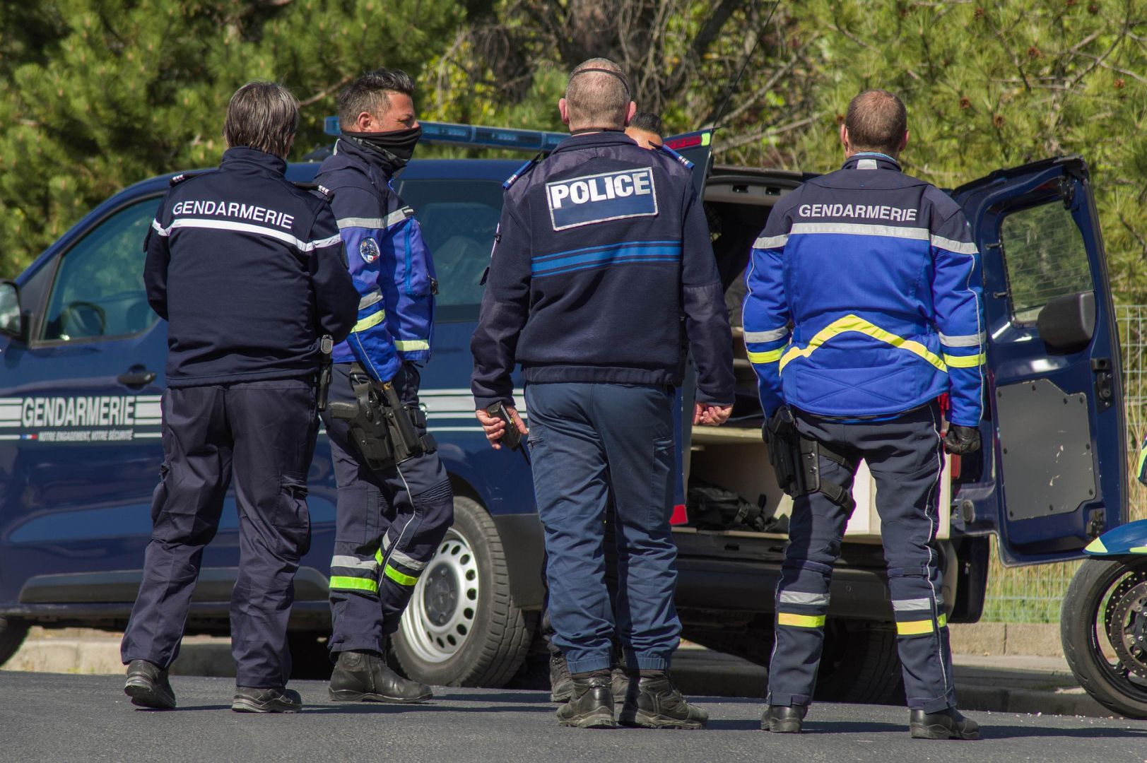 FRANCE : L’ONG  PRO-SÉPARATISTE "SOS CHRÉTIENS D’ORIENT" PERQUISITIONNÉE POUR DES SOUPÇONS DE COMPLICITÉ DE CRIMES CONTRE L’HUMANITÉ