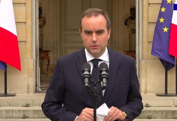 SÉBASTIEN LECORNU EN MISSION POUR SORTIR LA FRANCE DE L’IMPASSE