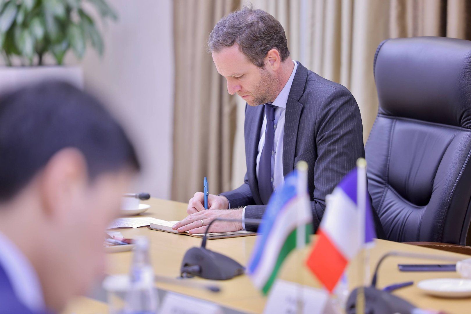 LES PROJETS INDUSTRIELS FRANÇAIS S’ACCÉLÈRENT EN OUZBÉKISTAN