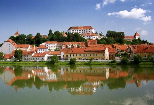 CE QUI SE CACHE DERRIÈRE LA VICTOIRE DE PTUJ, EN SLOVÉNIE, AU TITRE DE MEILLEURE VILLE DU PATRIMOINE EUROPÉEN – EXCLUSIF