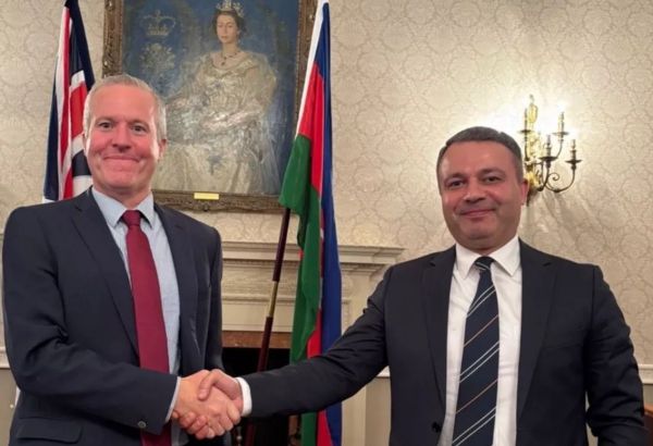L’AZERBAÏDJAN ET LE ROYAUME-UNI SIGNENT UN PLAN DE COOPERATION EN MATIERE DE DEFENSE JUSQU’EN 2027