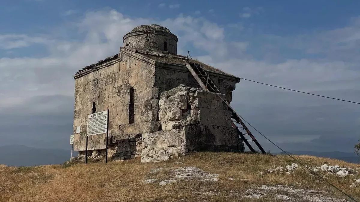 RESERVE D’AVEY : UN TRESOR DU PATRIMOINE SPIRITUEL ET ARCHITECTURAL