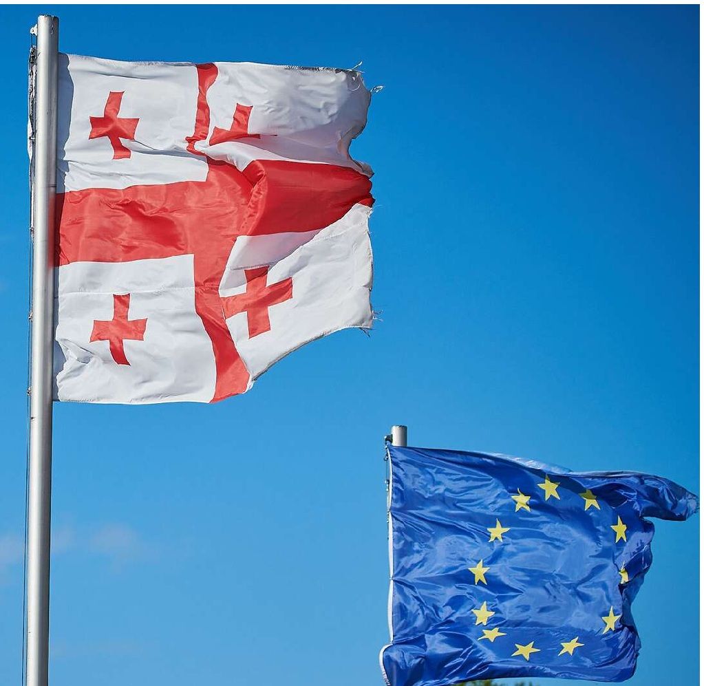 UN CANDIDAT AU CARACTERE AFFIRME : TBILISSI TIENT TETE A BRUXELLES