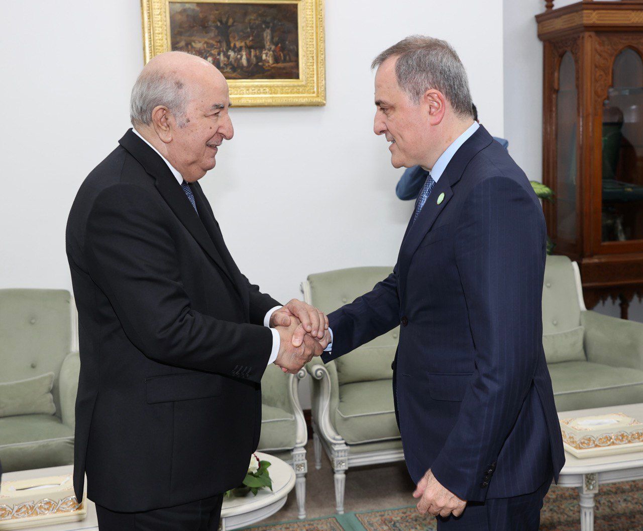 L’AZERBAÏDJAN ET L’ALGERIE S’ACCORDENT POUR ELARGIR LEUR COOPERATION DANS DE MULTIPLES SECTEURS