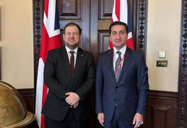 UN HAUT RESPONSABLE AZERBAÏDJANAIS RENCONTRE UN MINISTRE BRITANNIQUE POUR RENFORCER LA COOPERATION TECHNOLOGIQUE ET DE DEFENSE