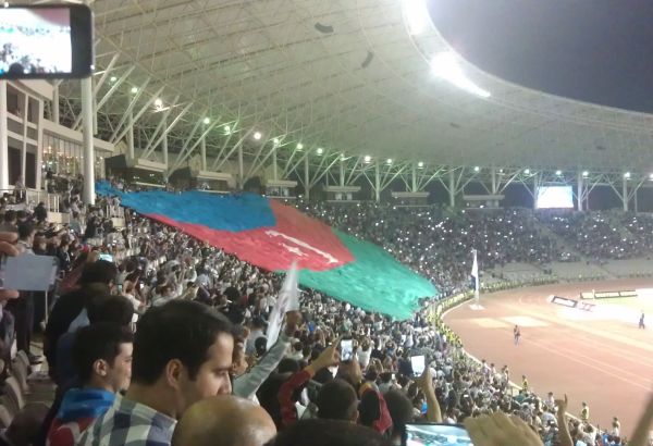 LIGUE DES CHAMPIONS DE L'UEFA : LE FK QARABAG MET EN ÉCHEC CHELSEA