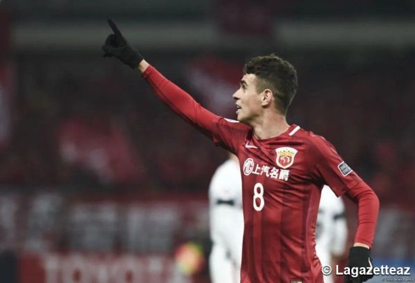 L’ANCIEN JOUEUR DE CHELSEA RENTRE CHEZ LUI