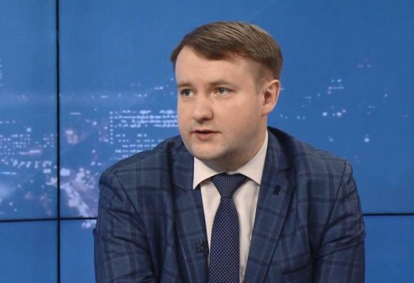 LE PLAN DE TRUMP İNQUİÈTE KIEV : MİNVAL POLİTİKA DÉCOUVRE CE QU’EN PENSENT LES UKRAİNİENS