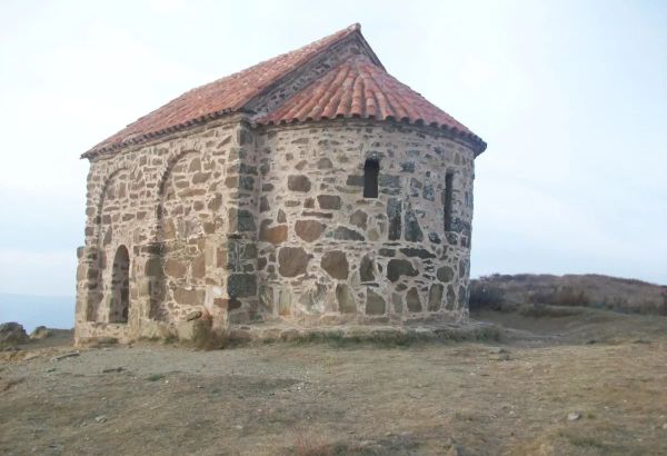 GUERRIER DE L’AGE DU BRONZE MESURANT DEUX METRES : UNE SEPULTURE VIEILLE DE 3 800 ANS DECOUVERTE EN AZERBAÏDJAN