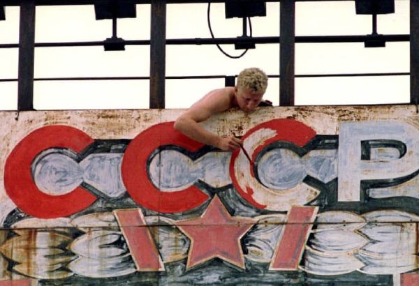 VLADIMIR POUTINE ECARTE TOUTE POSSIBILITE DE RESTAURER L’UNION SOVIETIQUE