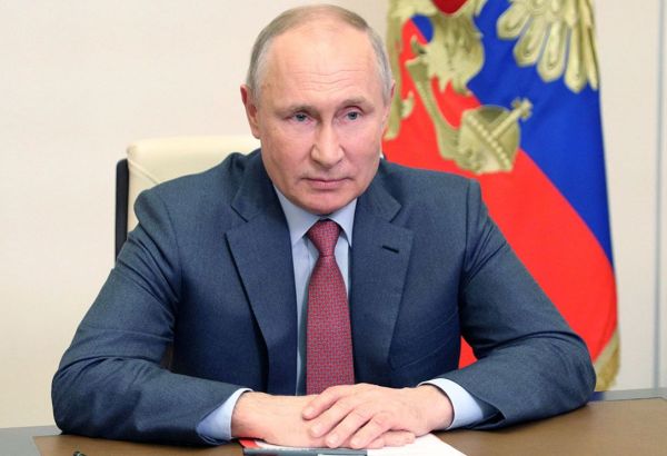 VLADIMIR POUTINE EVOQUE LA QUESTION DE L’IMMORTALITE