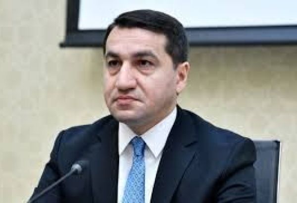 HIKMET HADJIYEV SUR LA POSSIBLE PARTICIPATION DE L’AZERBAÏDJAN A UNE MISSION DE PAIX A GAZA