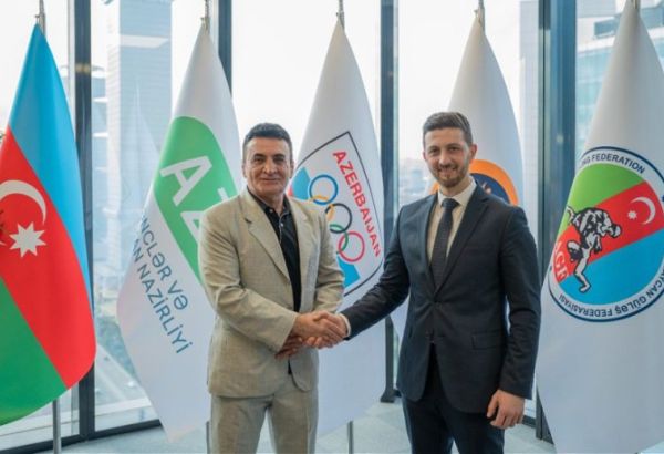 MOHAMMAD BANA NOMME SELECTIONNEUR DE L’EQUIPE D’AZERBAÏDJAN DE LUTTE GRECO-ROMAINE