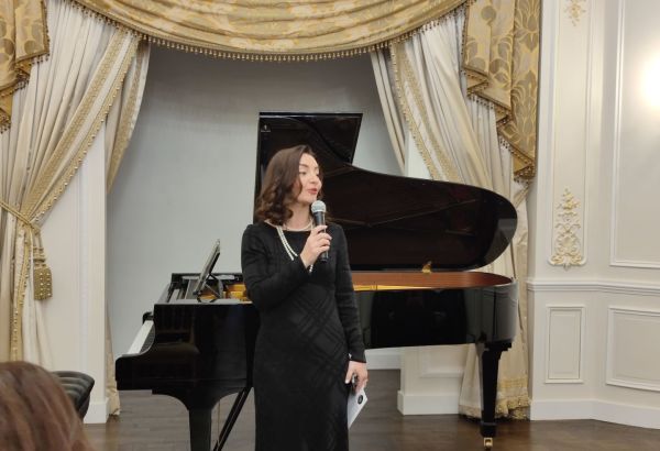 HOMMAGE A PARIS A LA MEMOIRE DES MARTYRS DU 20 JANVIER (VIDEO)