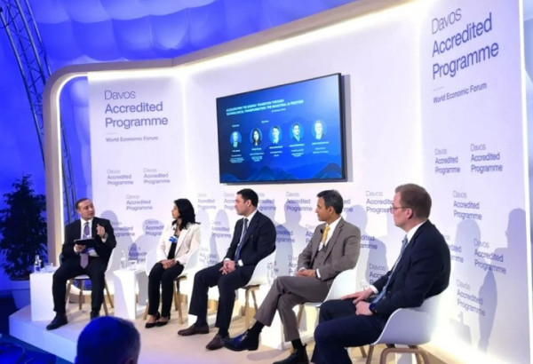 À DAVOS, L’INTELLIGENCE ARTIFICIELLE AU CŒUR DES DEBATS SUR LA TRANSITION ENERGETIQUE