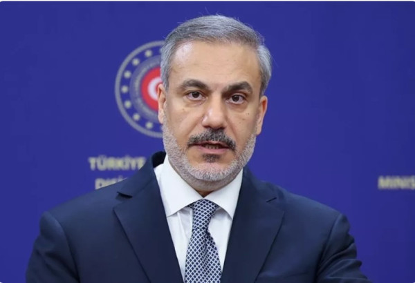 LE CHEF DE LA DIPLOMATIE TURQUE REAFFIRME SON OPPOSITION A TOUTE INTERVENTION MILITAIRE CONTRE L'IRAN