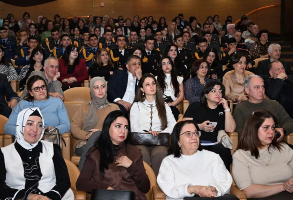 UNE SOIREE CONSACREE AU 585E ANNIVERSAIRE D’ALISHER NAVOÏ ORGANISEE A BAKOU