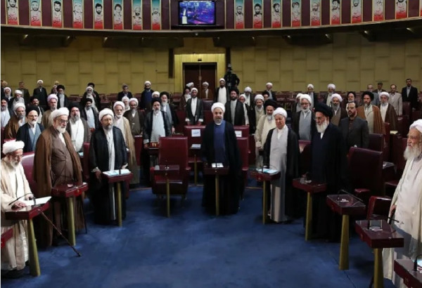 COMMENT SERA DESIGNE LE PROCHAIN GUIDE SUPREME EN IRAN. UNE PRESENTATION SUCCINTE DU CONTEXTE INSTITUTIONNEL