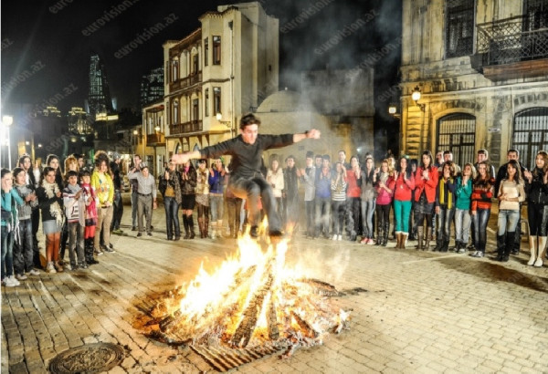 LA SIGNIFICATION SACREE DU "MARDI DU FEU" AVANT LA FETE DE NOVROUZ